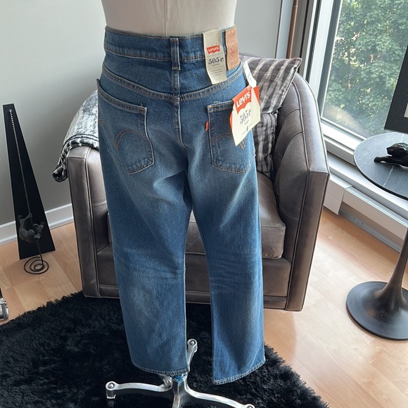 Women's Levi's 505C Cropped Jeans Size 32 - Picture 4 of 8